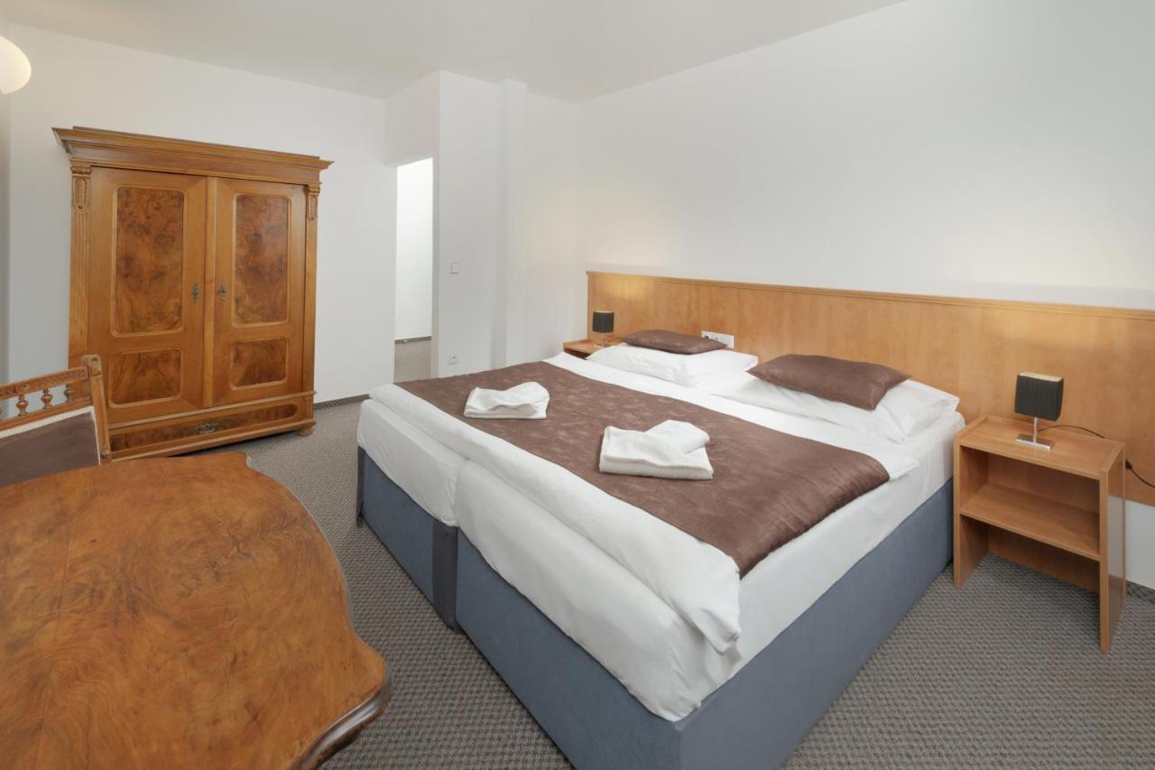 Hotel Na Stare Poste Jilemnice Dış mekan fotoğraf